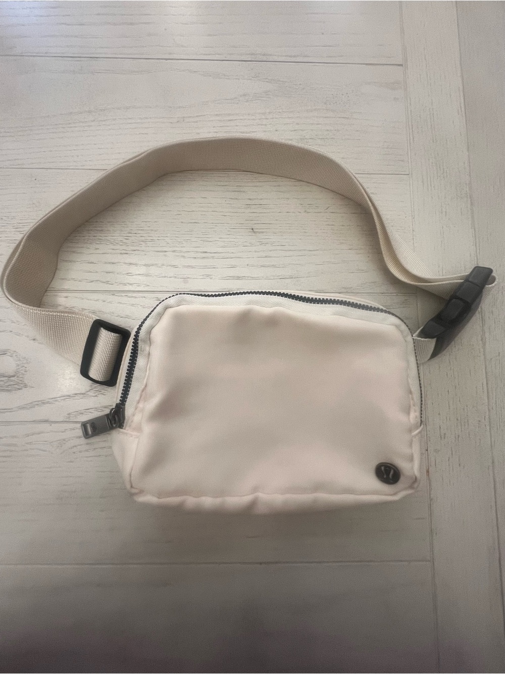 Lululemon Everywhere Cream Crossbody Belt Bag